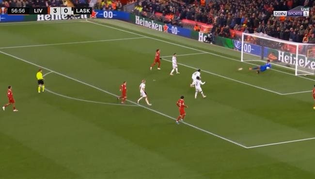 تصدي حارس مرمي لاسك لينز الرائع امام ليفربول بالدوري الاوروبي