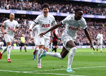 فيديو توتنهام يتخطى بورنموث بثلاثية في الدوري الإنجليزي