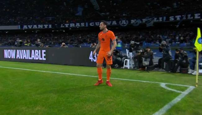 هدف تشالهانوجلو الصاروخي في مرمي نابولي بالدوري الايطالي