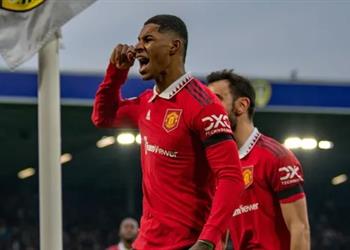 فيديو مانشستر يونايتد يشعل الدوري الإنجليزي بفوز صعب على ليدز يونايتد