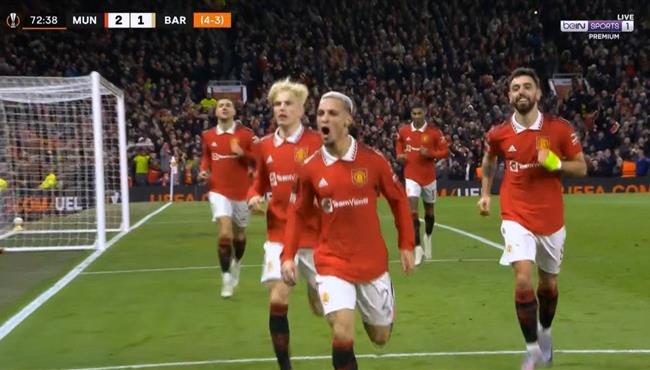 هدف مانشستر يونايتد الثاني في مرمي برشلونة بالدوري الاوروبي انتوني