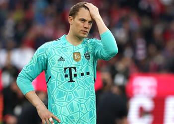 غضب في بايرن ميونخ بسبب نوير وشخص واحد فقط يدعمه