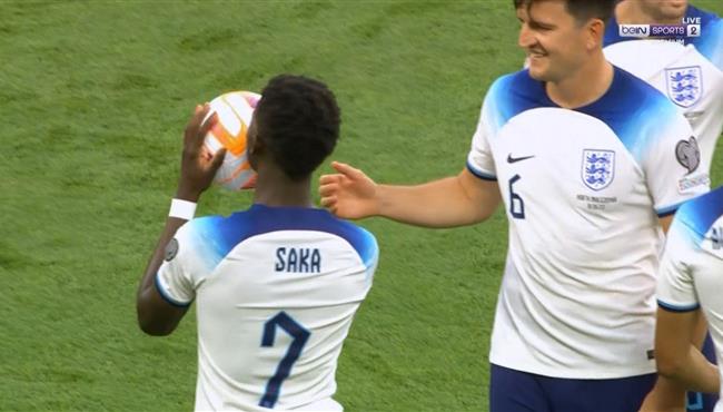 هاتريك ساكا في مباراة انجلترا ومقدونيا الشمالية بتصفيات كاس امم اوروبا