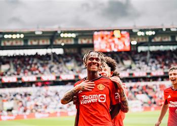 فيديو الظهور الأول لـ ماونت مانشستر يونايتد يهزم ليدز بثنائية ودي ا