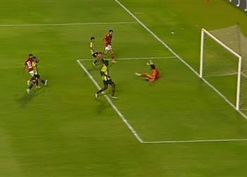 فيديو طاهر محمد طاهر ي سجل هدف الأهلي الثالث أمام المقاولون العرب