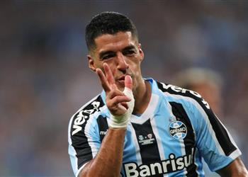 مالك إنتر ميامي يكشف إمكانية التعاقد مع لويس سواريز