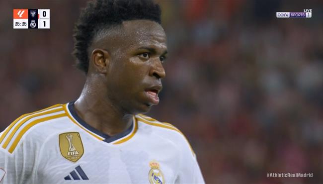 فينيسيوس جونيور يتلاعب بدفاع اتلتيك بلباو ويهدر هدف محقق