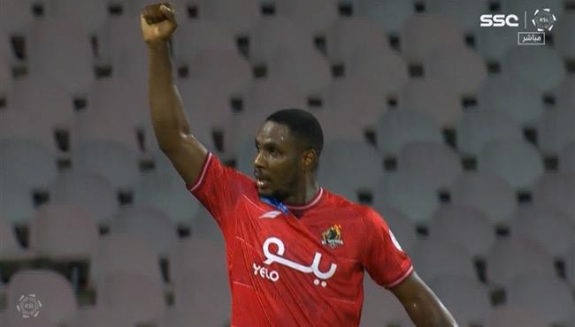 هاتريك اوديون ايجالو في مباراة الوحدة وضمك بالدوري السعودي