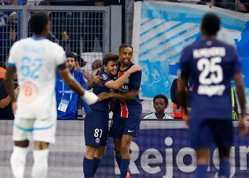 فيديو باريس سان جيرمان يقبل هدية نيس ويكتسح 10 لاعبين من مارسيليا بثلاثية نظيفة