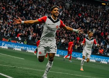 لا يتوقف عن الإبهار فيديو عمر مرموش يسجل هدف تعادل فرانكفورت أمام بايرن ميونخ