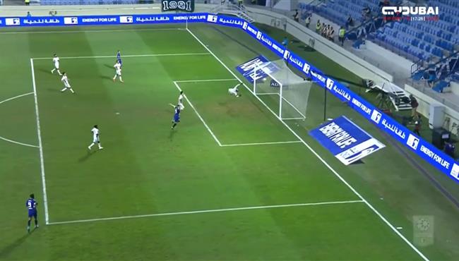 هدف في غاية الروعة من علي مبخوت في مباراة النصر وخورفكان بالدوري الاماراتي