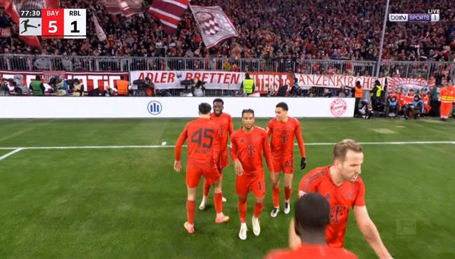 هدف بايرن ميونخ الخامس في مرمي لايبزيج بالدوري الالماني