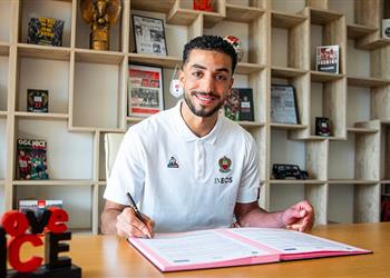 إذاعة فرنسية تكشف خطط نيس بشأن محمد عبد المنعم في يناير