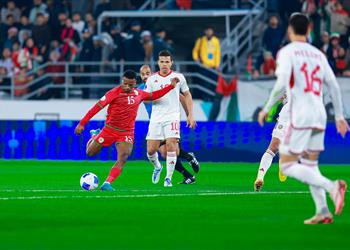 فيديو عمان تخطف التعادل من الإمارات وتتأهل لـ نصف نهائي كأس الخليج 2024 خليجي 26