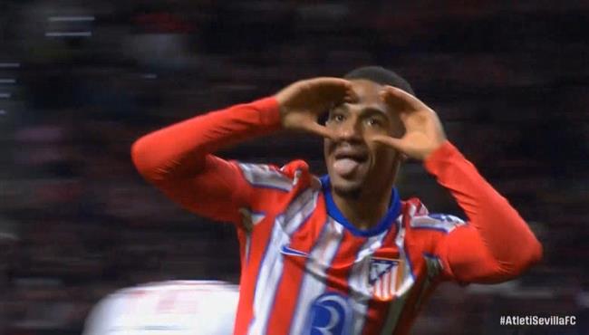 صاروخية لا تصد ولا ترد هدف لينو الرائع في مرمي اشبيلية بالدوري الاسباني