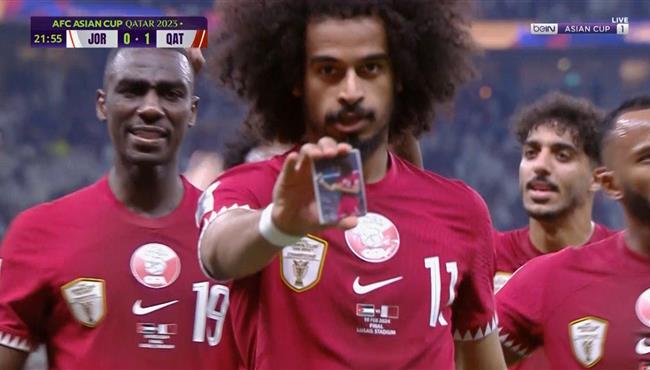 هدف قطر الاول في مرمي الاردن بنهائي كأس اسيا اكرم عفيف