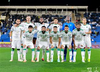 تشكيل الأهلي أمام الوحدة في الدوري السعودي ثلاثي هجومي