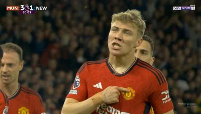 هدف مانشستر يونايتد الثالث في مرمي نيوكاسل بالدوري الانجليزي هويلاند