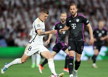 تصرف كروس بعد الفوز على بايرن ميونخ يثير الشكوك بشأن رحيله عن ريال مدريد
