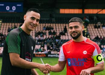 متجاهلين نهائي دوري أبطال أوروبا سام مرسي وأنور الغازي يقودان مباراة خيرية لدعم أطفال غزة