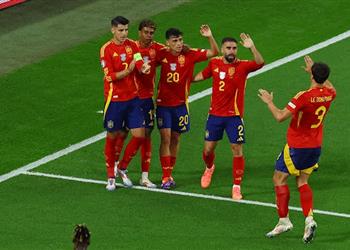 رجل مباراة إسبانيا وإيطاليا في يورو 2024