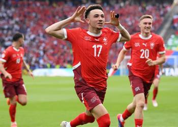 فيديو بتصويبة رائعة فارجاس يسجل هدف سويسرا الثاني أمام إيطاليا