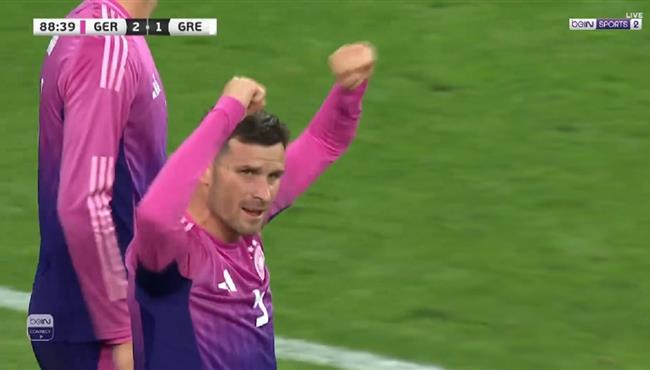 هدف باسكال جروس الرائع في مرمي اليونان