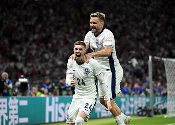 فيديو كول بالمر ي سجل هدف تعادل إنجلترا أمام إسبانيا بطريقة رائعة