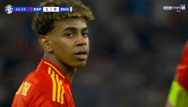 لامين يامال يهدر فرصة هدف امام انجلترا في نهائي يورو 2024