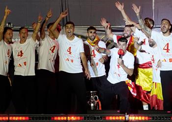 ماركا بسبب جبل طارق ثنائي إسبانيا مهدد بالإيقاف من يويفا