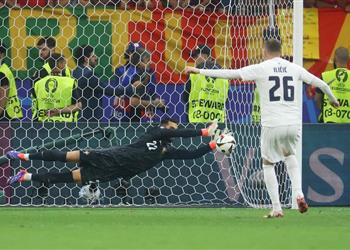 ديوجو كوستا يدخل تاريخ كأس أمم أوروبا بعد تألقه أمام سلوفينيا