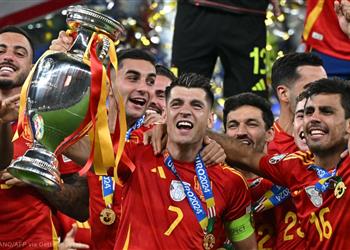 يويفا يفتح تحقيق ا ضد رودري وموراتا