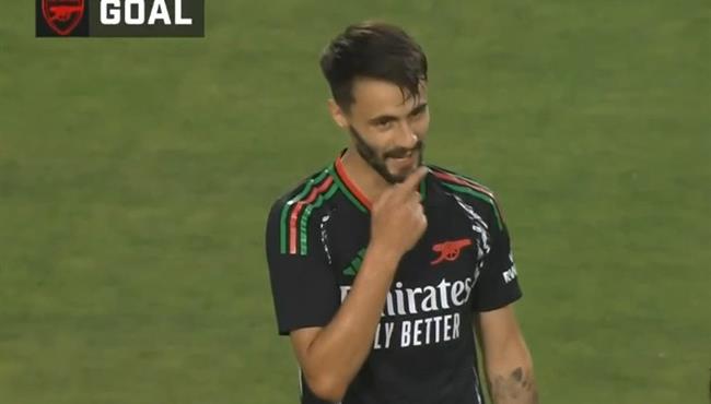 هدف فابيو فييرا الرائع علي الطاير في مرمي بورنموث مباراة ودية