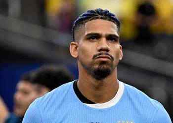 آس برشلونة يقرر عدم تسجيل أراوخو في قائمة الموسم الجديد