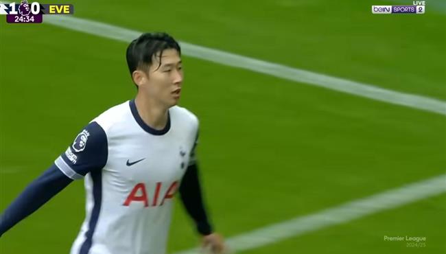 هدف سون في مرمي ايفرتون بعد خطأ فادح من بيكفورد