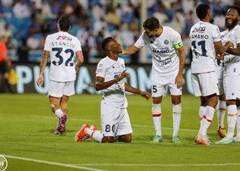 بالفيديو ضمك يسجل هدفين أمام الهلال في الدوري السعودي