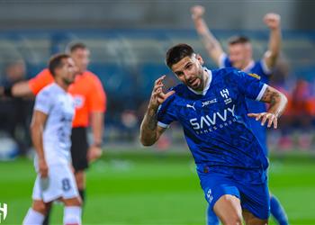بالفيديو ميتروفيتش يقود الهلال لقلب الطاولة على ضمك بثلاثية في الدوري السعودي