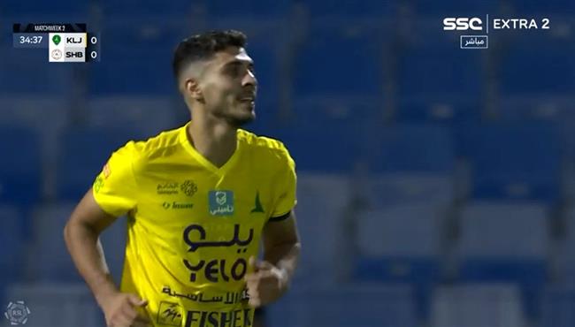 ملخص لمسات محمد شريف في مباراة الخليج والشباب بالدوري السعودي