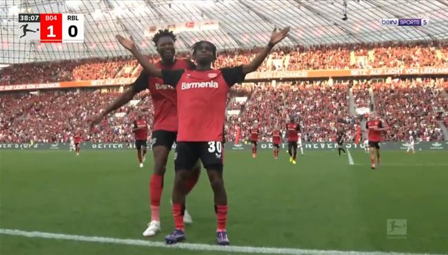 هدف رائع لـ باير ليفركوزن امام لايبزيج في الدوري الالماني