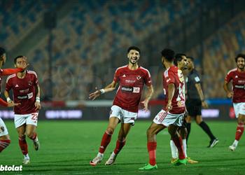 فيديو وسام أبو علي ي سجل هدف الأهلي الأول أمام المقاولون العرب