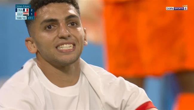 احمد نبيل كوكا يهدر هدف محقق لـ مصر امام فرنسا