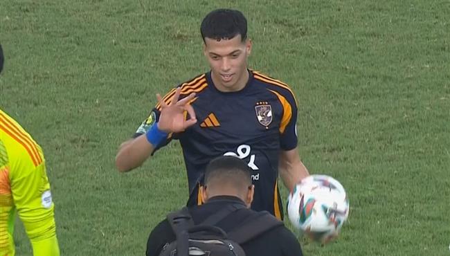 هاتريك امام عاشور امام إستاد أبيدجان في دوري ابطال افريقيا