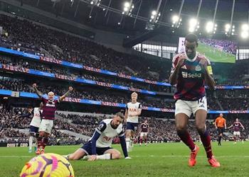 مسمار جديد في نعش بوستيكوجلو فيديو نيوكاسل يحو ل تأخره لفوز مثير على توتنهام بـ الدوري الإنجليزي