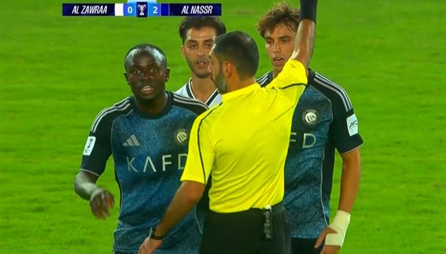 ساديو ماني يتجاهل الحكم ويرفض تنفيذ قراره اثناء تبديلة امام الزوراء