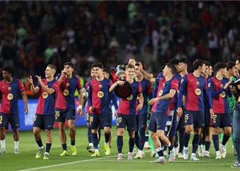 دي لافوينتي يتحدث عن ثنائي برشلونة المصاب ويصرح تلك الهزيمة كانت قاسية