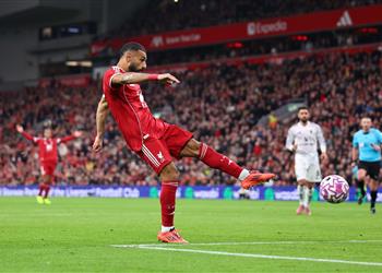 سلوت يبرر استبدال محمد صلاح في مباراة ليفربول ومانشستر يونايتد لست معتاد ا منه على ذلك