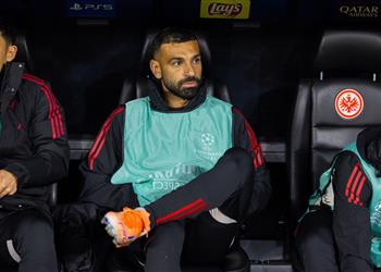 بي بي سي سلوت اتخذ قرار ا شجاع ا بشأن محمد صلاح ولاعب ليفربول قد ينقذه