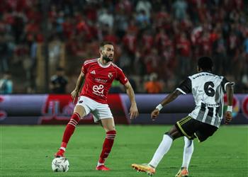 فيديو بـ10 لاعبين الأهلي يهزم إيجل نوار بهدف ويتأهل لمجموعات دوري أبطال إفريقيا