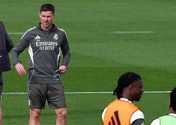 ألونسو يستعين بأسلوب مورينيو قبل مواجهة ليفربول في دوري أبطال أوروبا