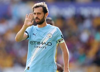 برشلونة ينافس 4 أندية على برناردو سيلفا